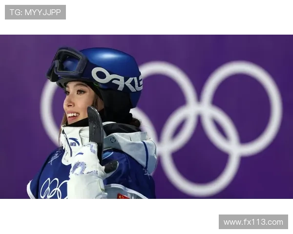 谷爱凌摔倒逆袭笑进大跳台决赛